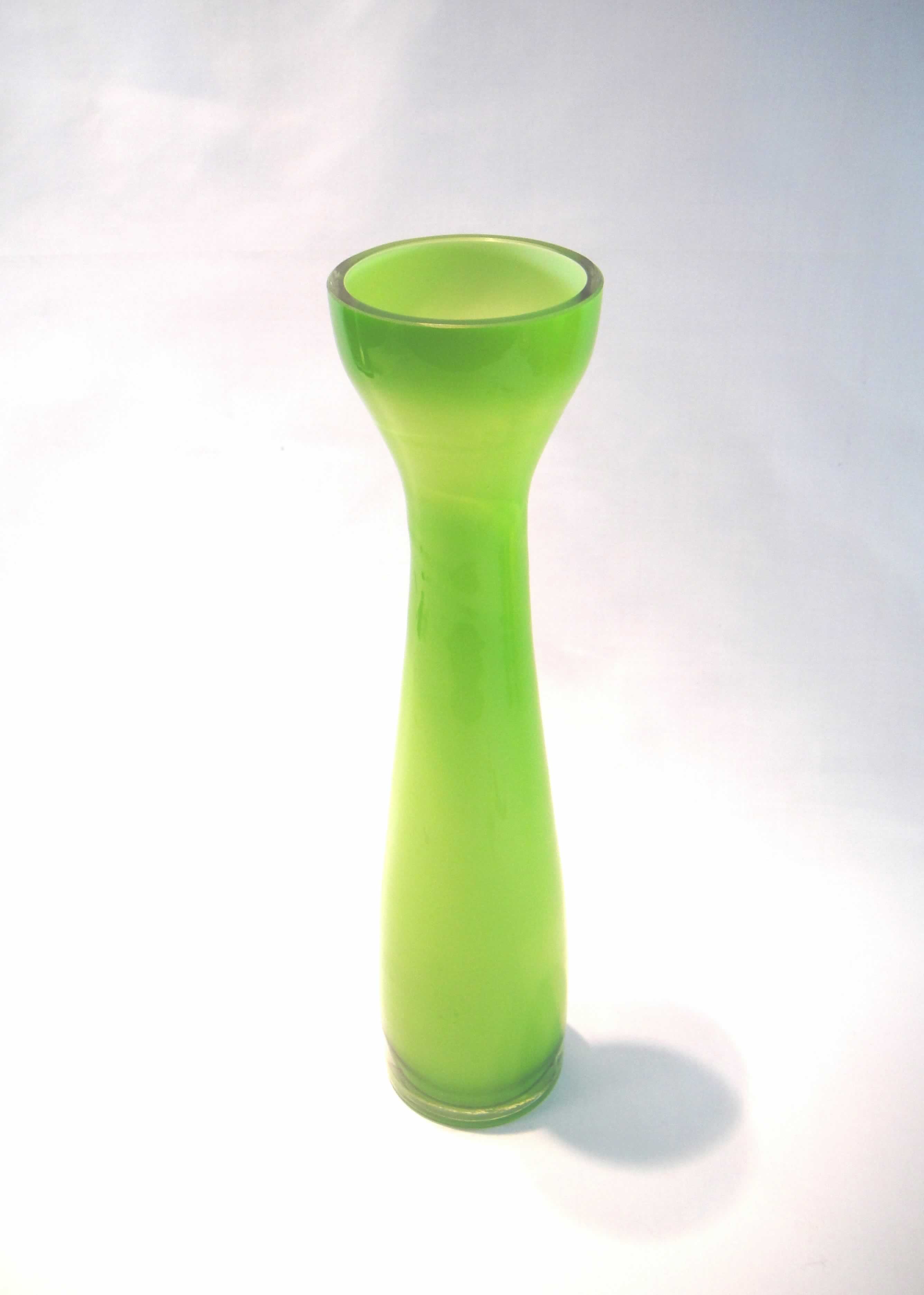 FG1571 Hand Blown Colored Glass Vase