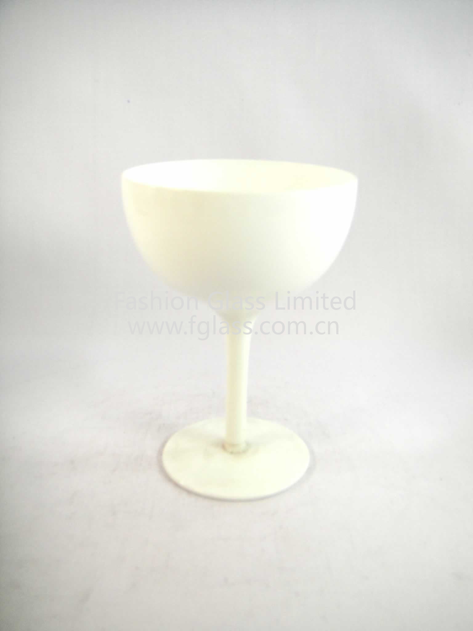 FG3476 Hand Blown Colored Glass